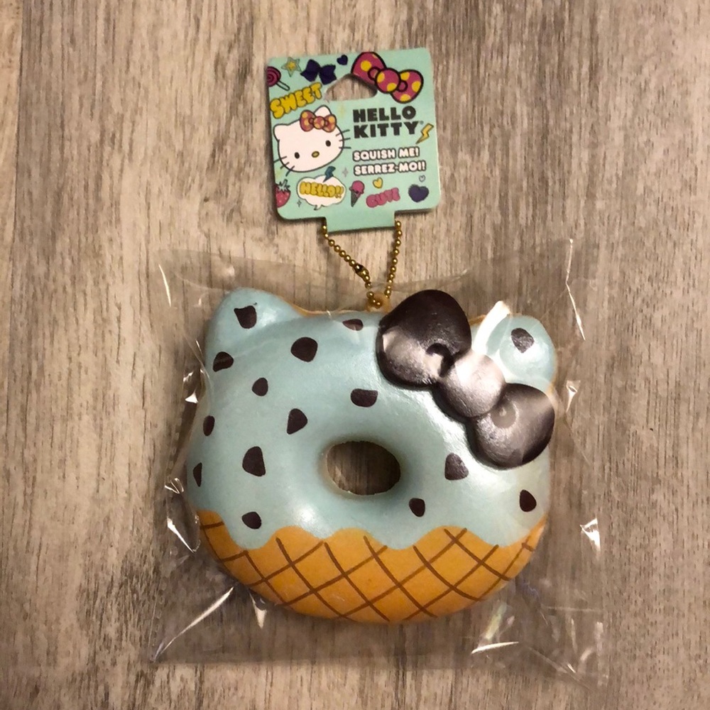 Hello Kitty Squishy (New)